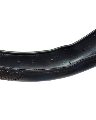 Capa Volante Aromatizada c/ Borda Universal Preta