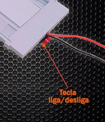 Luminaria LED 72 SMD 12W 6000LM 12-80V Bivolt (A:7cm x L:28cm)